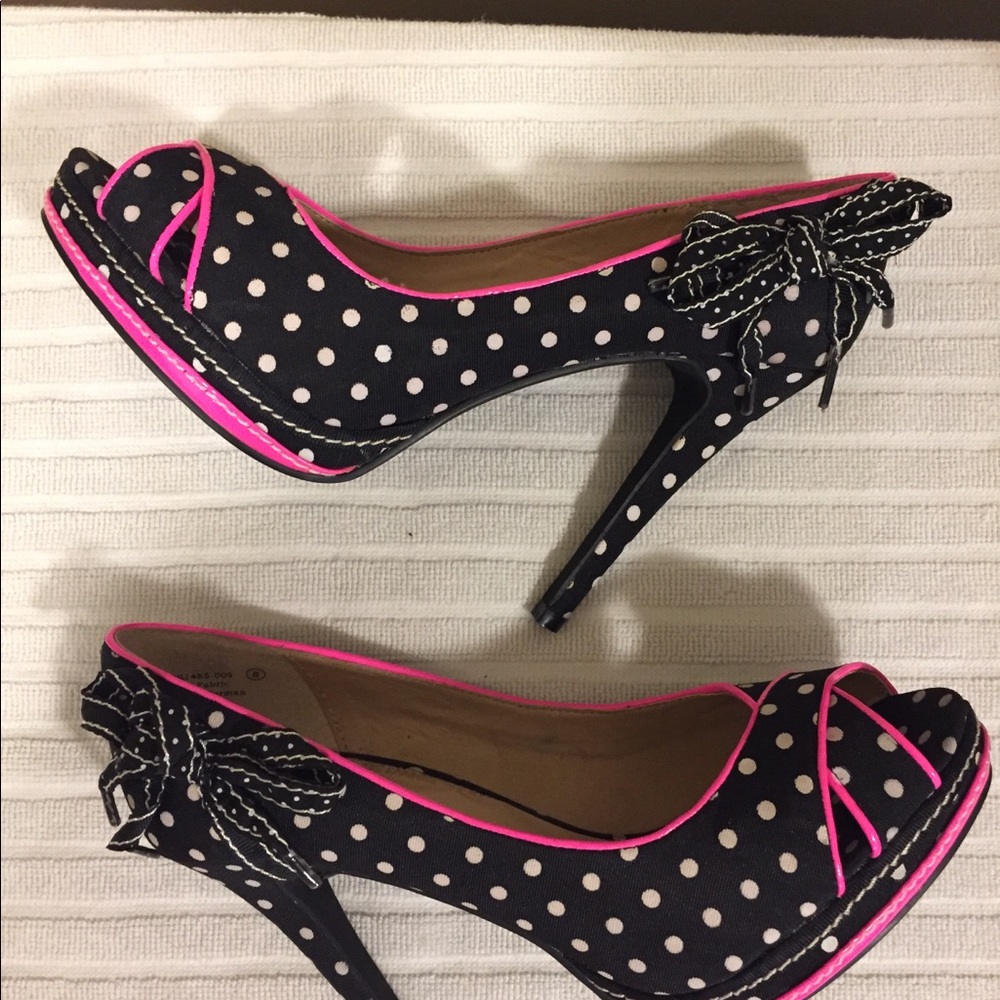 Not Rated Peep Toe Pump